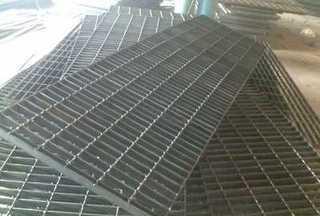 提炼厂专用G405/40/100钢格板 应用与优势