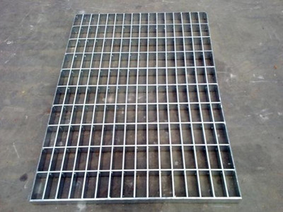 广西热镀锌钢格板 特性、应用与选购指南